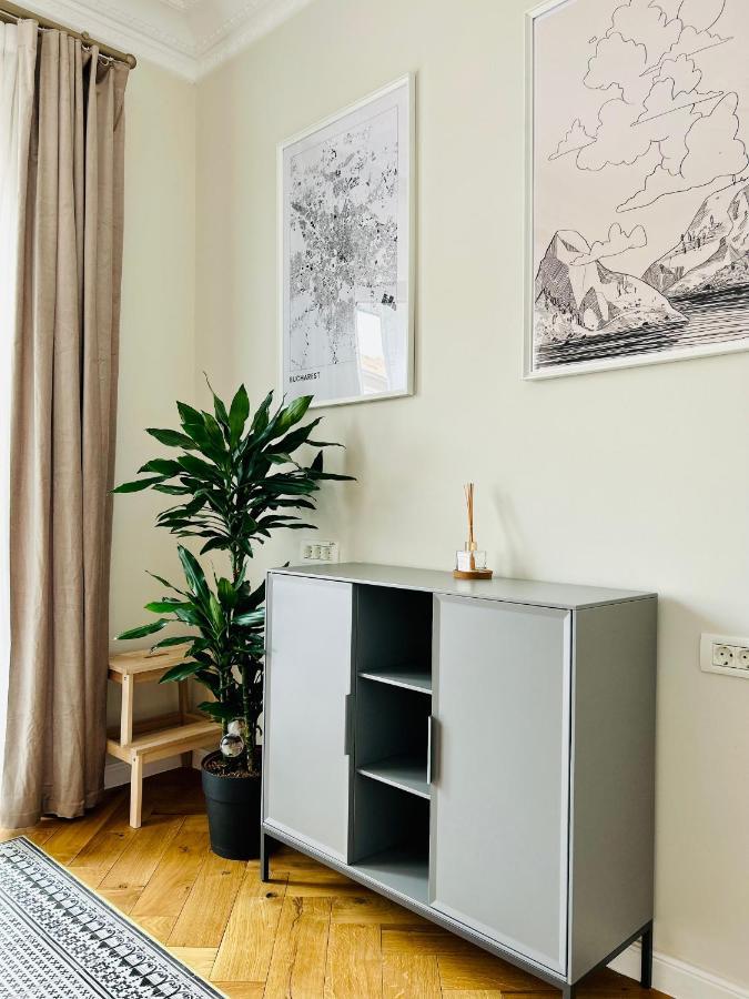 Ultracentral Lux Boutique 1br Ap Near Subway Appartamento Bucarest